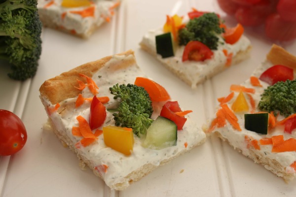 Cold Veggie Pizza - BargainBriana