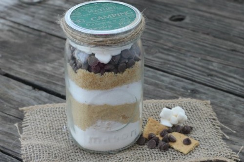 Gifts in a Jar Smores Cookies