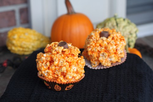 Halloween Marshallow Pumpkin Popcorn Balls
