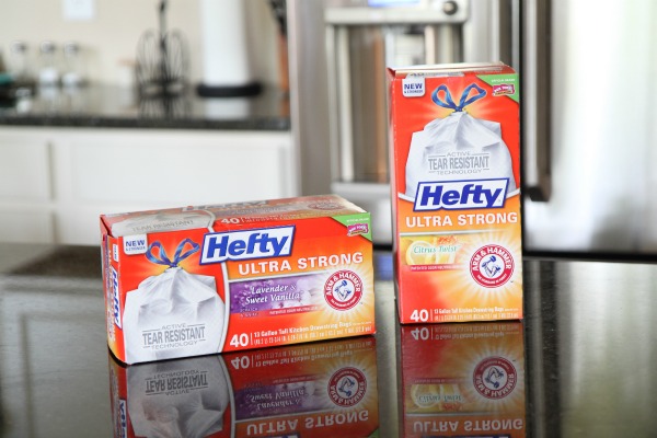 Hefty Ultra Strong with Tear Resistant Technology