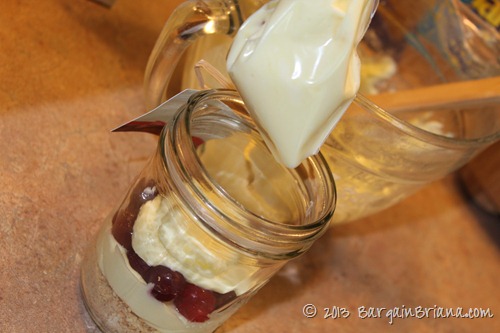 Lemon Filling Into Jar hack