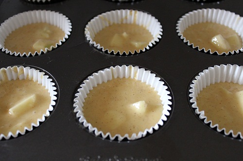 apple cupcake muffin tins