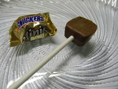 put snickers on cake pop stick